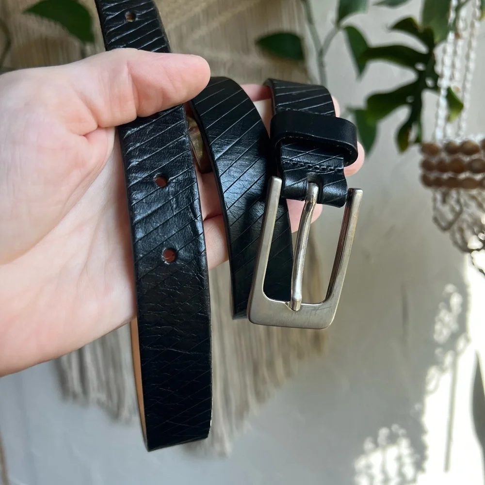Araldi Made in Italy Black Leather Belt • Genuine Italian Leather • Men’s Size M